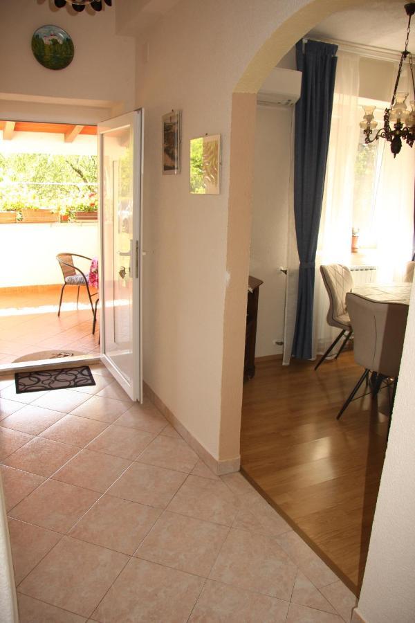 Apartman Rino Bašanija 외부 사진